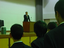 2013-12-20_2gakki-syuugyousiki01.jpg