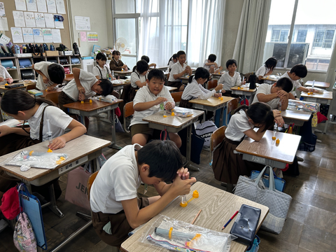 ４年１組_学級_akira yoshizaki_写真_6.png のコピー.png
