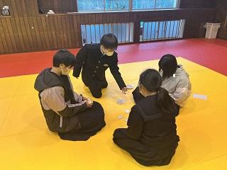 カルタ大会2.jpg